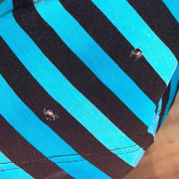 Large Dana Buchman teal and black striped blouse with flared sides. - Picture 5 of 7